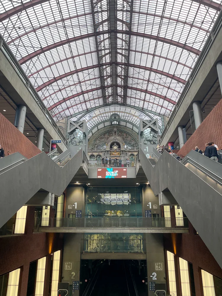 Bélgica en tren: la estación de Amberes