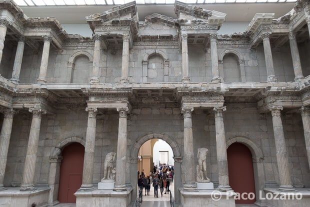 Puerta del mercado de Mileto, en la Isla de los Museos