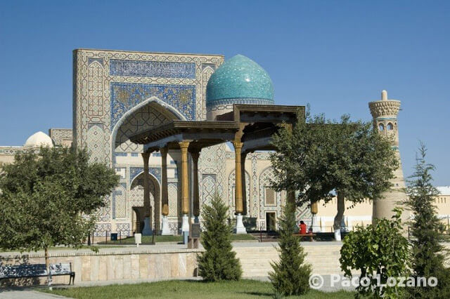 Madrasa de Ulugbek en Gijduvan, Uzbekistán